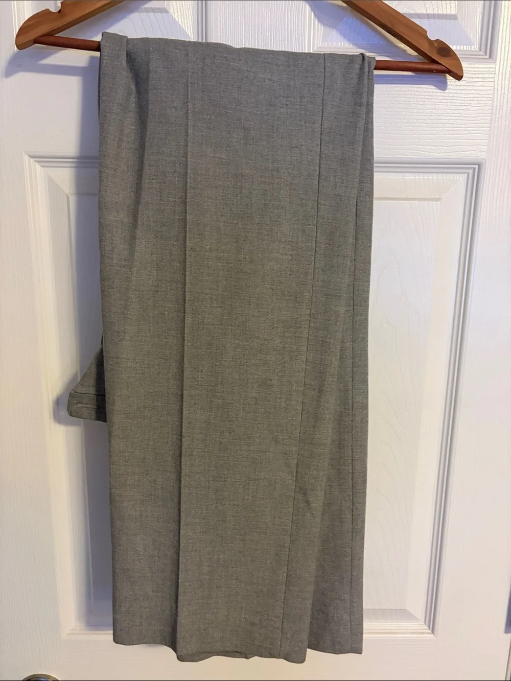 Banana Republic Men's Gray Dress Pants CLASSIC (vintage) fit 34x32
